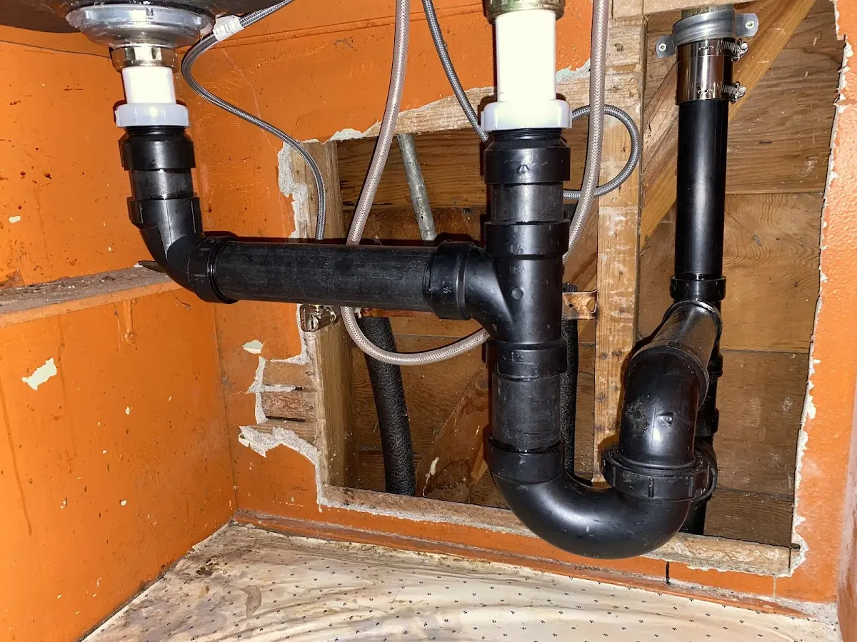 Professional Pipe Bursting equipment and tools on the job in Radford